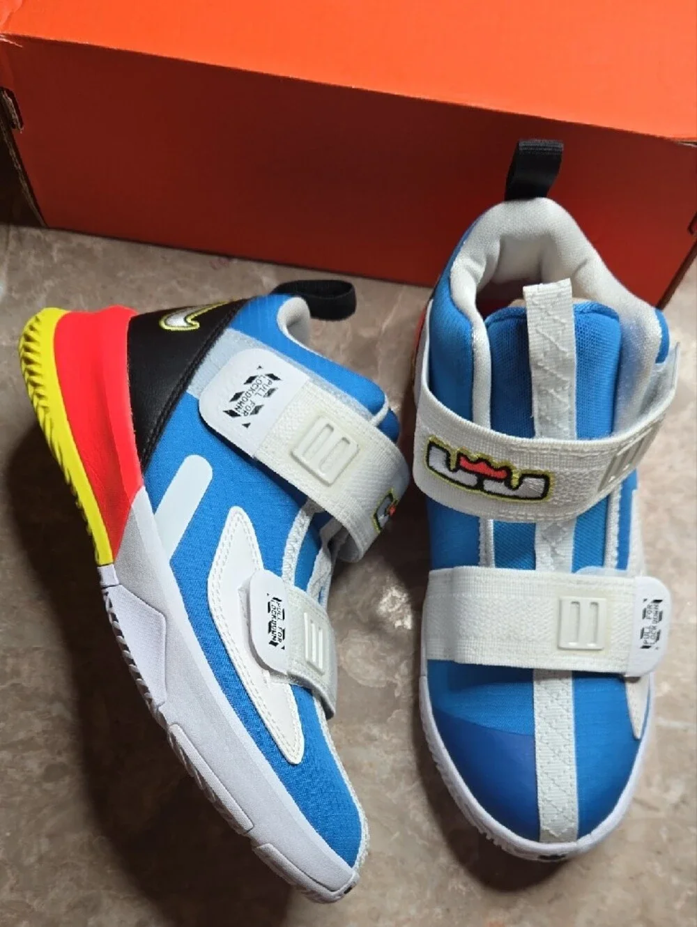 Nike breathable blue